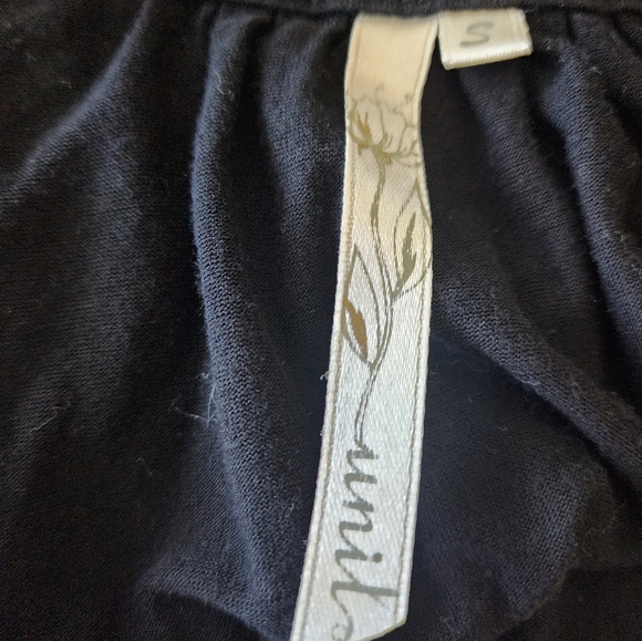 Unit Black Embroidered Faux Wrap Top Size S - Picture 3 of 6